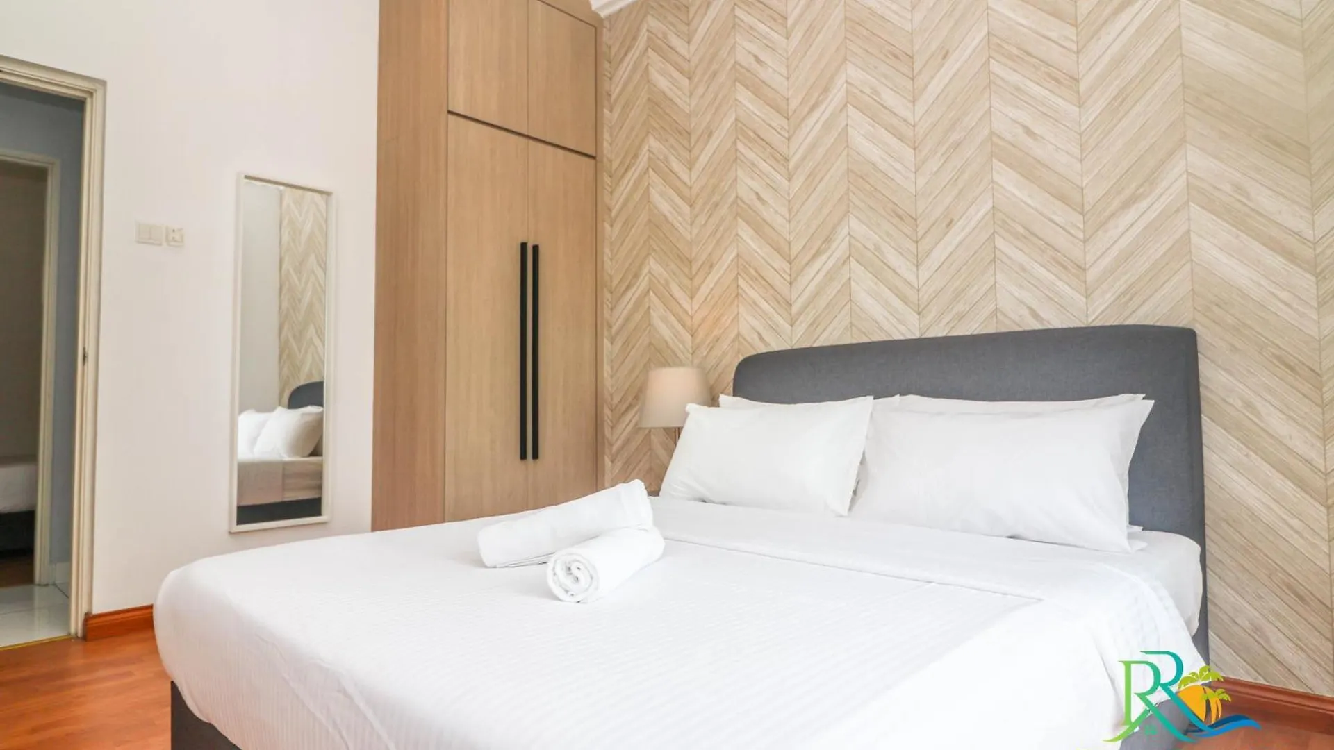 The Platino Skudai Near Paradigm Mall @ Uha Apartment Johor Bahru 0*,  Malaysia